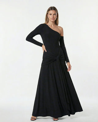 Serapha Black Dress